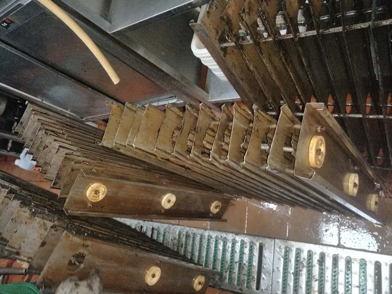 凈化器、靜電處理器清潔