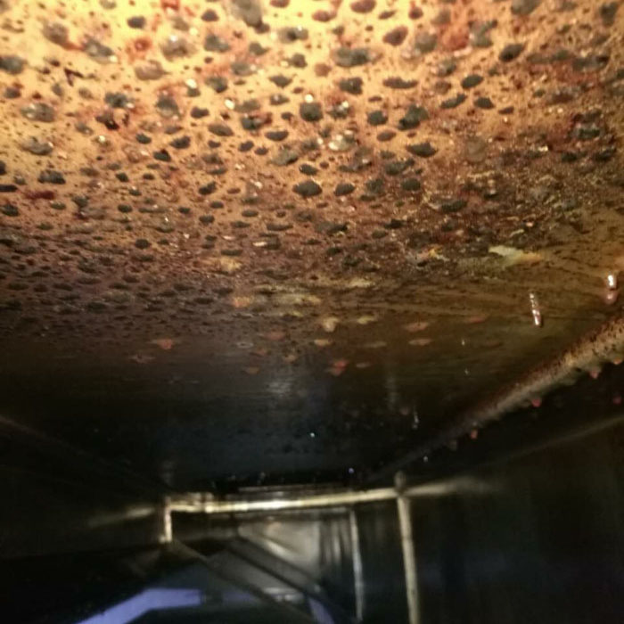 深圳為什么你需要定期清洗油煙管道，還要找油煙管道專業清洗？