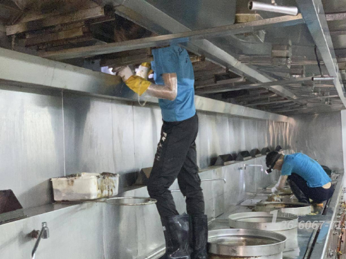 【深圳油煙管道清洗】深圳油煙機的保養非常重要，要做好保養