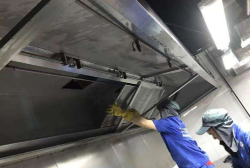 【深圳油煙管道清洗】深圳提供保潔清洗 專業團隊快速上門服務 價格平民
