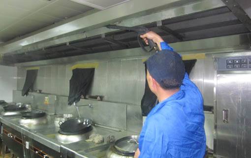 【深圳油煙管道清洗】深圳油煙凈化器清洗_專業油煙清洗公司